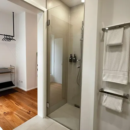 Apartment Raritaet Am Rathaus • Terrasse • Parken • 6 Gaeste Augsburg