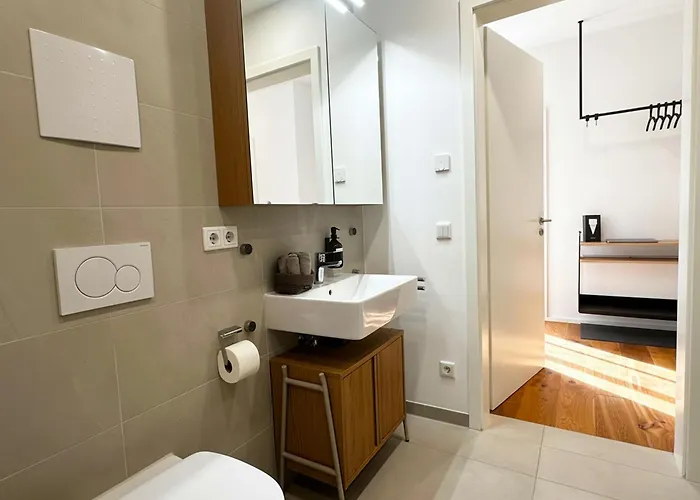 Apartamento Raritaet Am Rathaus • Terrasse • Parken • 6 Gaeste *