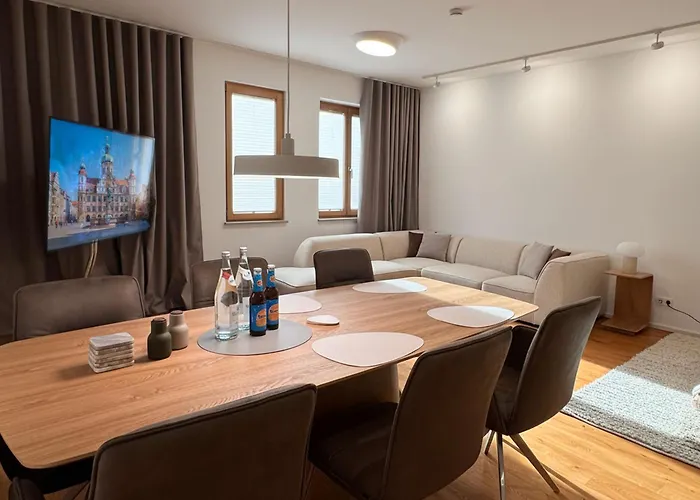 Raritaet Am Rathaus • Terrasse • Parken • 6 Gaeste Apartamento